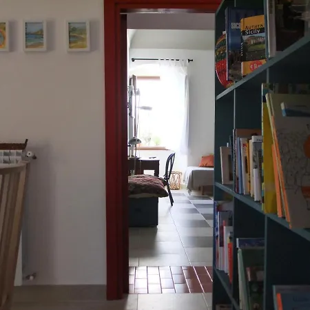 A Naca Tatil Evi